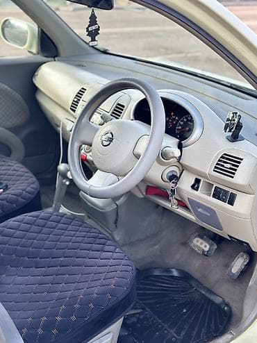 тайота марч: Nissan March: 2002 г., 1.3 л, Автомат, Газ, Хэтчбэк — 8