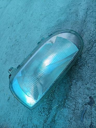 Передняя правая фара Volkswagen Б/у