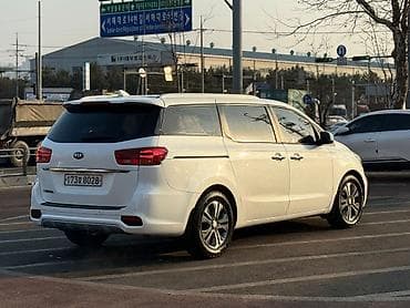киа carnival: Kia Carnival: 2019 г., 2.2 л, Автомат, Дизель, Универсал — 4