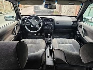 обмен на кабан: Volkswagen Passat Variant: 1992 г., 1.8 л, Ручные, Универсал — 2