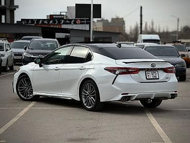 4runner 2017: Toyota Camry: 2021 г., Бензин, Седан — 2