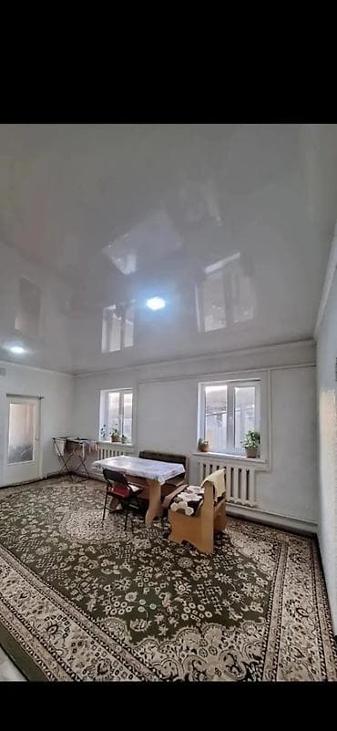 105 серия 3 комнатная: 60 м², 3 комнаты, Забор, огорожен — 1