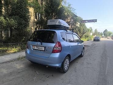 Продажа авто: Honda Fit: 2003 г., 1.3 л, Вариатор, Бензин, Хэтчбэк — 5