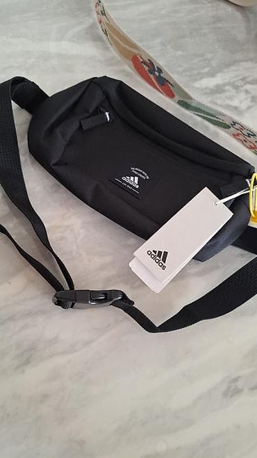 Бижутерия: Новая сумка
1) 1200 сом Адидас
2) 800 сом — 1