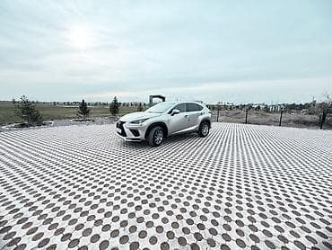 луксус 570: Lexus NX: 2019 г., 2 л, Автомат, Бензин, Кроссовер — 1