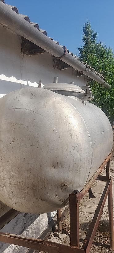 заказать воду легенда: Алюминиевая емкость на металлической раме - Материал бака: алюминий — 2