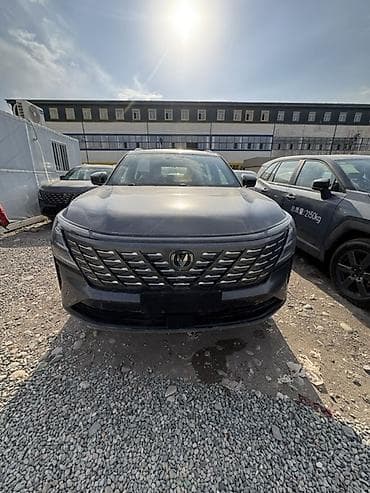 geely e5: Changan CS75 Plus: 2025 г., 1.5 л, Автомат, Кроссовер — 1