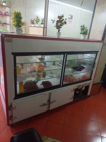 элитная посуда в бишкеке: Витрина холодильник 2 м. туркия Особенности и комплектация: - Корпус — 5