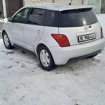 машина септик: Toyota ist: 2003 г., 1.5 л, Автомат, Бензин, Хэтчбэк — 2