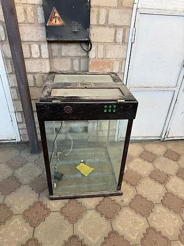 аквариум бу купить: Аквариумный комплект с крышкой и оборудованием - Прямоугольный — 1