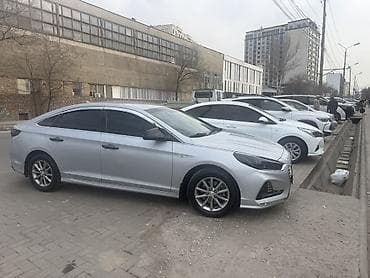 Hyundai Sonata: 2019 г., 2 л, Автомат, Газ, Седан