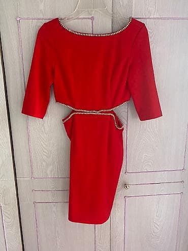 what: Продаю платья (одетые по одному-два раза)как новые Листаем Размеры — 1