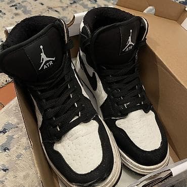 nike tech flece: Мужские кроссовки, 42, 42.5, 41.5, Air Jordan, Б/у, цвет - Черный, Бесплатная доставка — 2