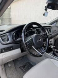 расрочка машина бишкек: Kia Carnival: 2018 г., Автомат, Минивэн — 3