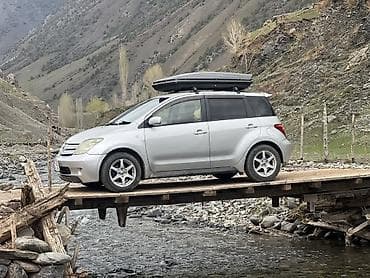 Унаа сатуу: Toyota Ist: 2004 г., 1.5 л, Автомат, Бензин, Хетчбек — 3
