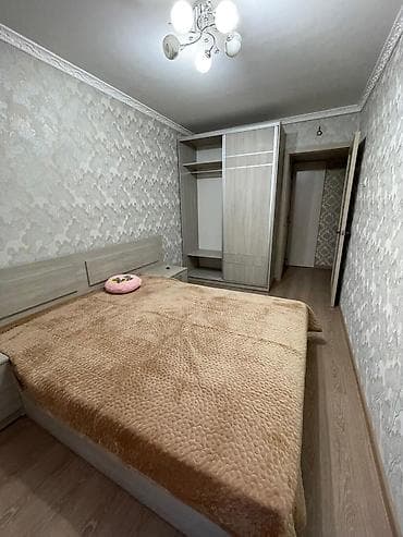 2 комнатную: 2 комнаты, 48 м², 104 серия, 3 этаж, Евроремонт — 3