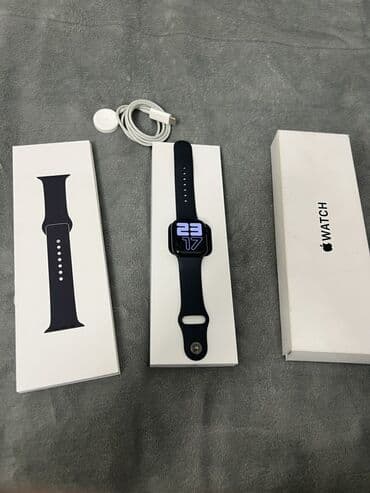 СРОЧНО ПРОДАЕТСЯ!!! Apple watch SE2 Цвет черный Ремешки цвета midnight