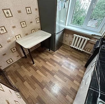 40: 3 комнаты, 62 м², 105 серия, 4 этаж — 1
