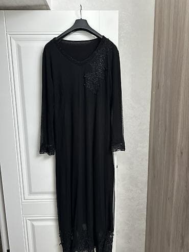 Элегантное черное вечернее платье в пол. - Силуэт: прямой, свободный