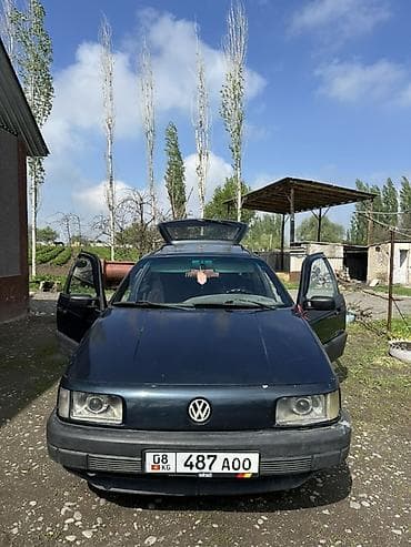 тук сокулук: Volkswagen Passat Variant: 1990 г., Кол менен иштөөчү, Бензин, Универсал — 2