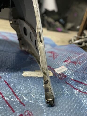 очень нужны: Бампер Передний Subaru, Б/у, Оригинал — 5