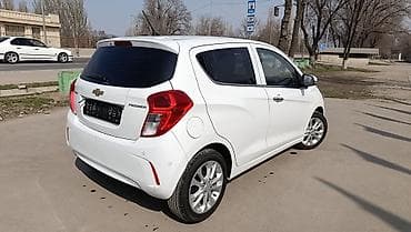 св: Chevrolet Spark: 2021 г., 1 л, Автомат, Бензин, Хэтчбэк — 7