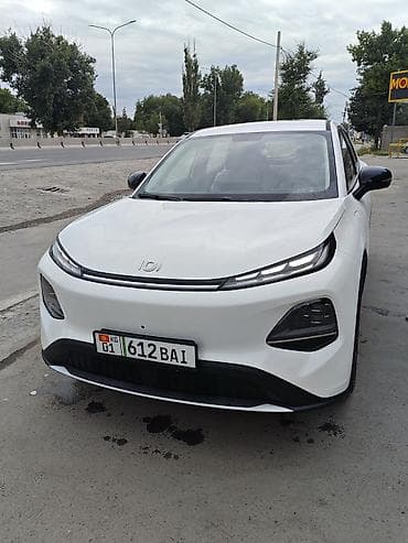 покрыш: Changan Qiyuan Q05: 2026 г., Электромобиль, Кроссовер — 1