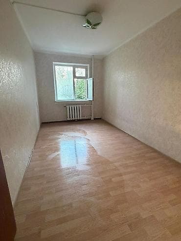 royal center: 3 комнаты, 60 м², 104 серия, 1 этаж, Косметический ремонт — 2