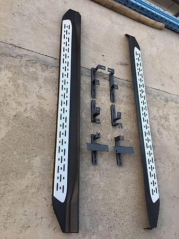 Аксессуары и тюнинг: Подножки Toyota — 1