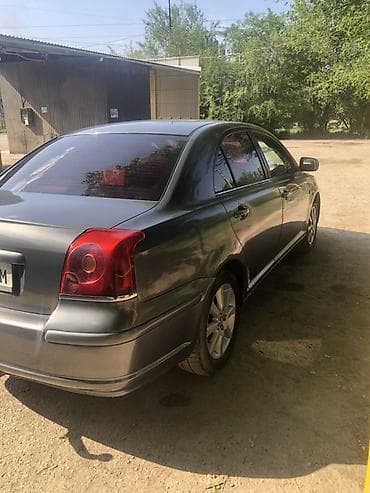 авто сокулук: Toyota Avensis: 2003 г., 2 л, Кол менен иштөөчү, Бензин, Седан — 3
