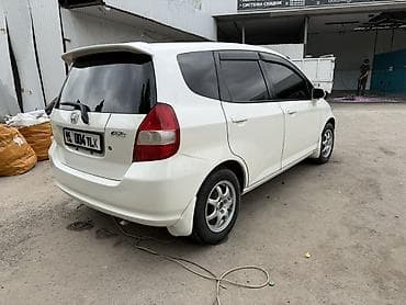 Honda: Honda Fit: 2003 г., 1.3 л, Вариатор, Бензин, Хэтчбэк — 4
