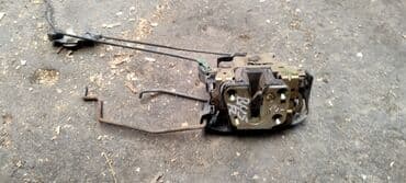 субару двери: Subaru BH5 Legacy замок двери центральный, Субару ВН5 центральный — 1