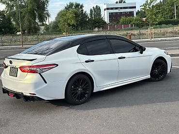 prius plus: Toyota Camry: 2020 г., Автомат, Бензин, Седан — 4