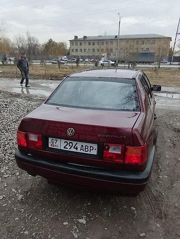 срочно продаю венто: Volkswagen Vento: 1993 г., 1.8 л, Механика, Бензин, Седан — 6