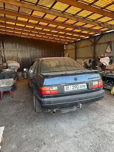 гак айон с: Volkswagen Passat: 1993 г. — 1