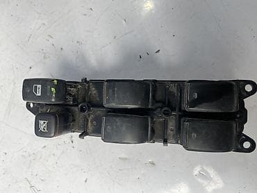 srv 2: Дверь Передняя левая Toyota, Б/у, Оригинал — 1