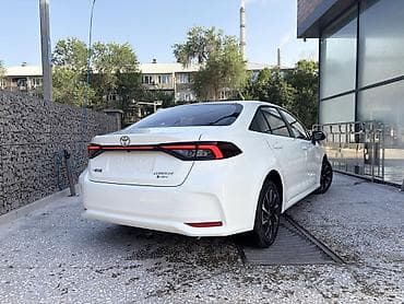 датчик уровня воды: Toyota Corolla: 2026 г., Гибрид, Седан — 4
