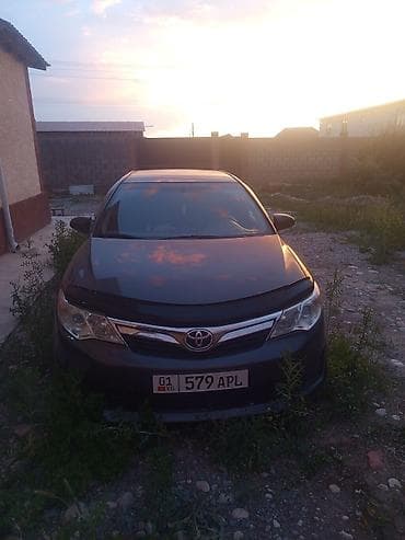 mazda 626: Toyota Camry: 2011 г., Автомат, Бензин, Седан — 2