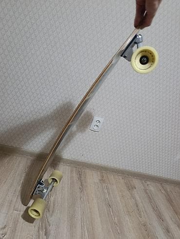 скейт электро: Продаю лонгборд. Использовался очень мало. В отличном состоянии — 2