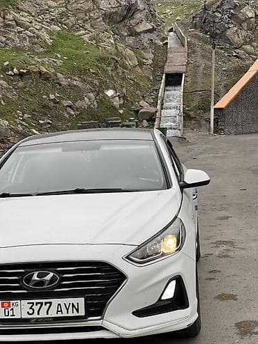 mazda 6: Hyundai Sonata: 2018 г., 2 л, Автомат, Газ, Седан — 3