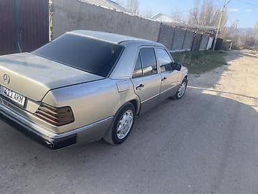 sprinter reks: Mercedes-Benz E-Class: 1991 г., 2.3 л, Ручные, Бензин, Седан — 4