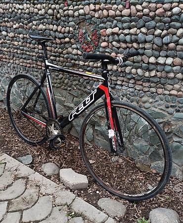 ФИКС ВЕЛОСИПЕД Фрейм : felt tk 2 Система : stronglight + dekas 50t