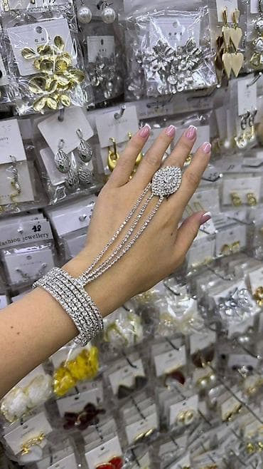 умные кольца: Браслет-кист с кольцом (hand harness) из страз - Эффектный комплект — 1