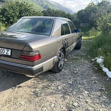 Продажа авто: Mercedes-Benz W124: 1993 г., 2.2 л, Автомат, Бензин, Седан — 2