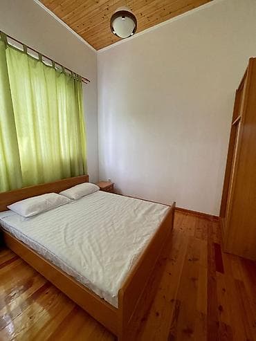 токмок гараж: Коттедж, Коттедж | Каприз, Бостери, Унаа токтотуучу жай, унаа туруучу жай, Коргоодогу аймак, Жабык пляж — 3