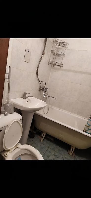 Недвижимость: 1 комната, Бишкек Парк ТРЦ Агентство недвижимости, Парам без детей, от 1 месяца, от 3 месяцев, от 6 месяцев, С мебелью частично — 6
