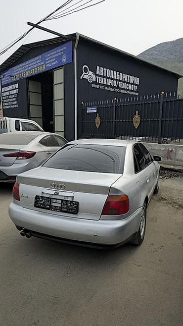 daewoo lasetti: Audi A4: 2000 г., Седан — 3