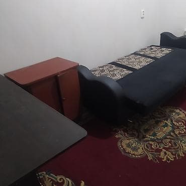 продаю квартиру аламидин 1: Срочно сдаётся однокомнатный общага на 2 микрорайоне город Кант 8000.т — 1