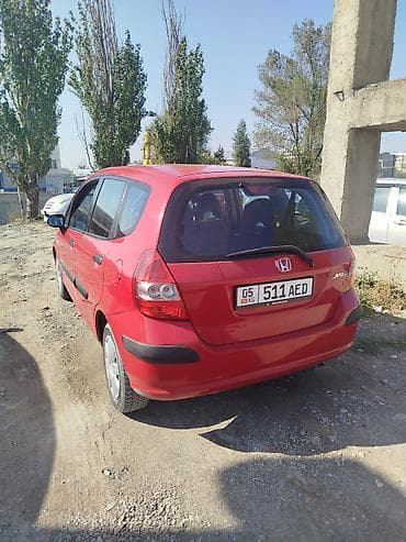 Продажа авто: Honda Jazz: 2005 г., 1.3 л, Механика, Бензин, Хэтчбэк — 4