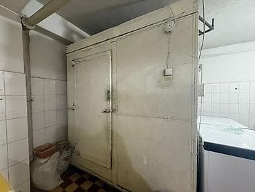 большой компрессор: 250 * * 250 см 210, В наличии — 3